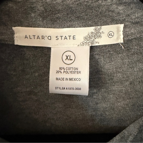 Altar’d State Gray‎ Velour Button Down Shirt/Shacket - Picture 3 of 5